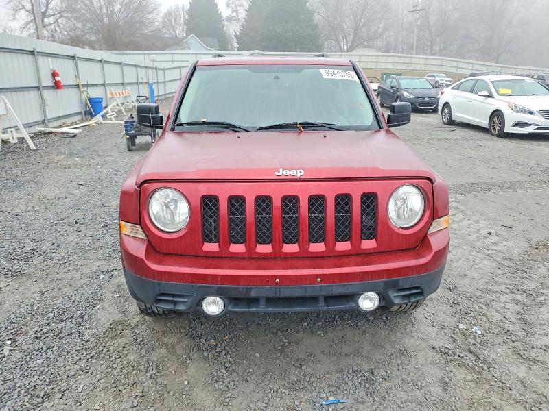 Photo 5 from auction – 2015 JEEP PATRIOT with VIN 1C4NJRFB2FD217972