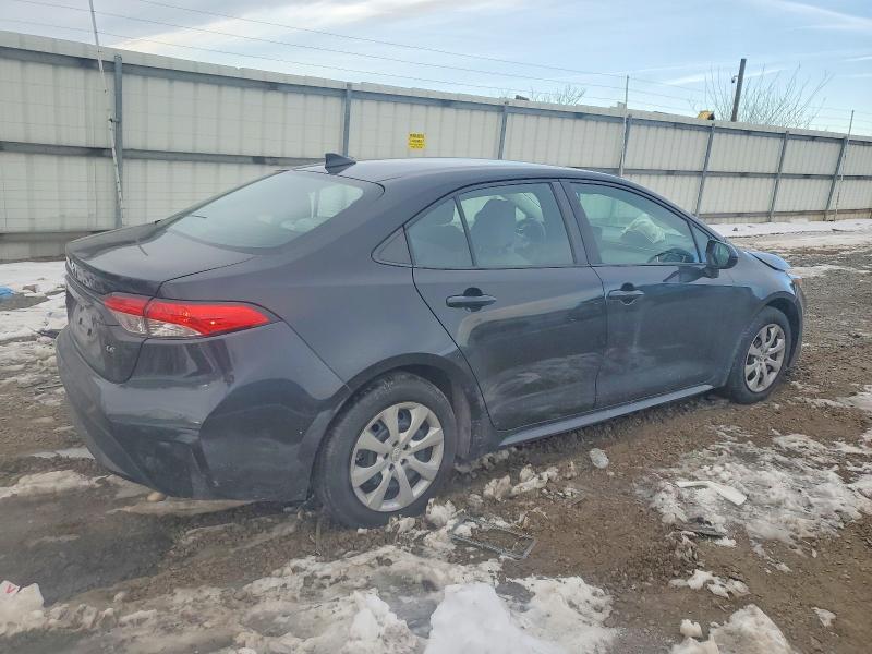 Photo 3 from auction – 2022 TOYOTA COROLLA with VIN 5YFEPMAE4NP286354