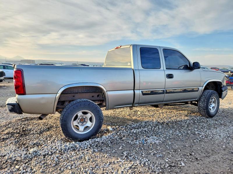 Photo 3 from auction – 2003 CHEVROLET SILVERADO with VIN 2GCEK19T531390895