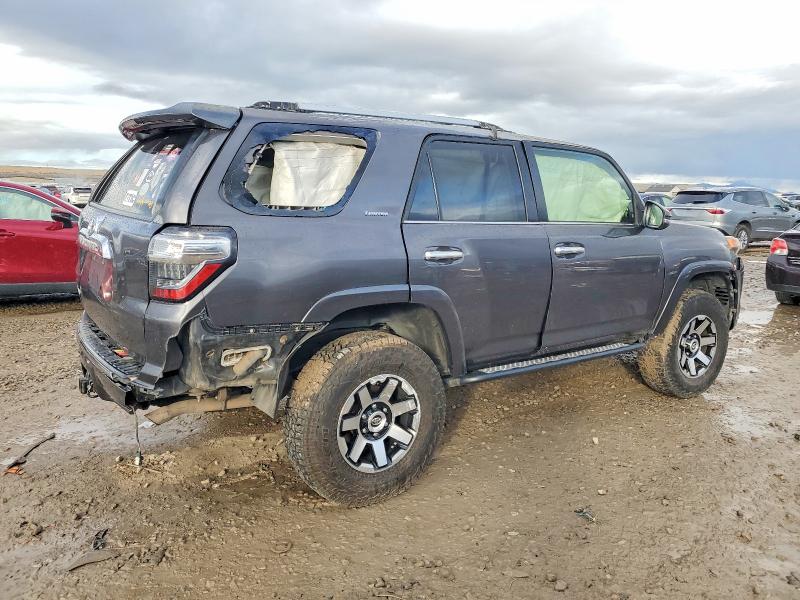 Photo 3 from auction – 2014 TOYOTA 4RUNNER with VIN JTEBU5JR8E5168496