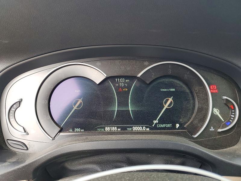 Photo 9 from auction – 2018 BMW X3 XDRIVE3 with VIN 5UXTR9C55JLD62146