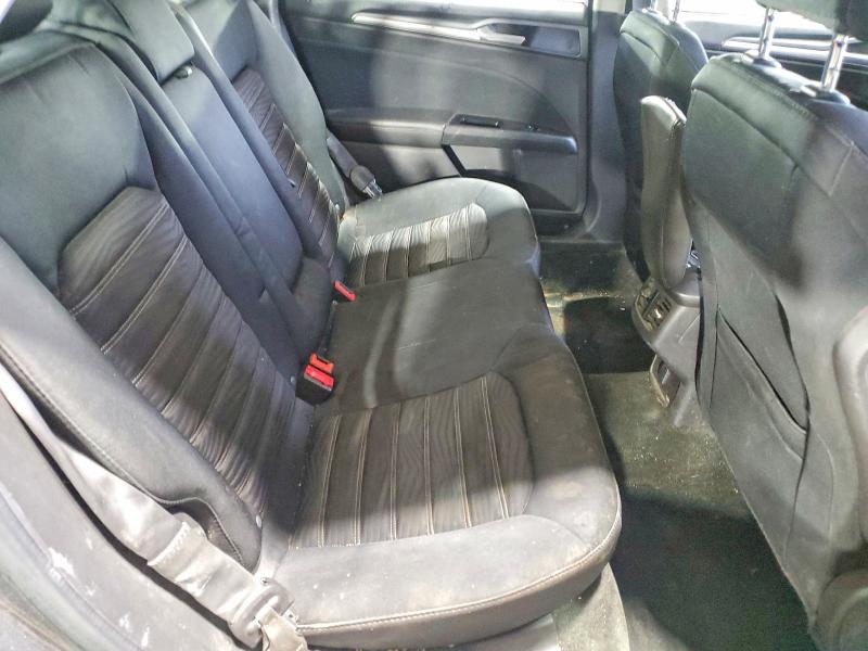 Photo 10 from auction – 2016 FORD FUSION with VIN 3FA6P0H71GR162453