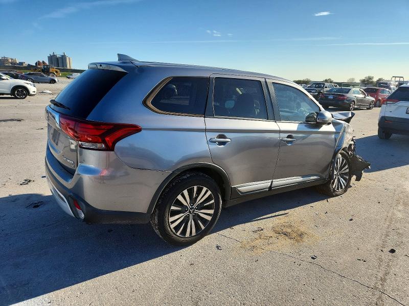 Photo 3 from auction – 2019 MITSUBISHI OUTLANDER with VIN JA4AD3A38KZ045148