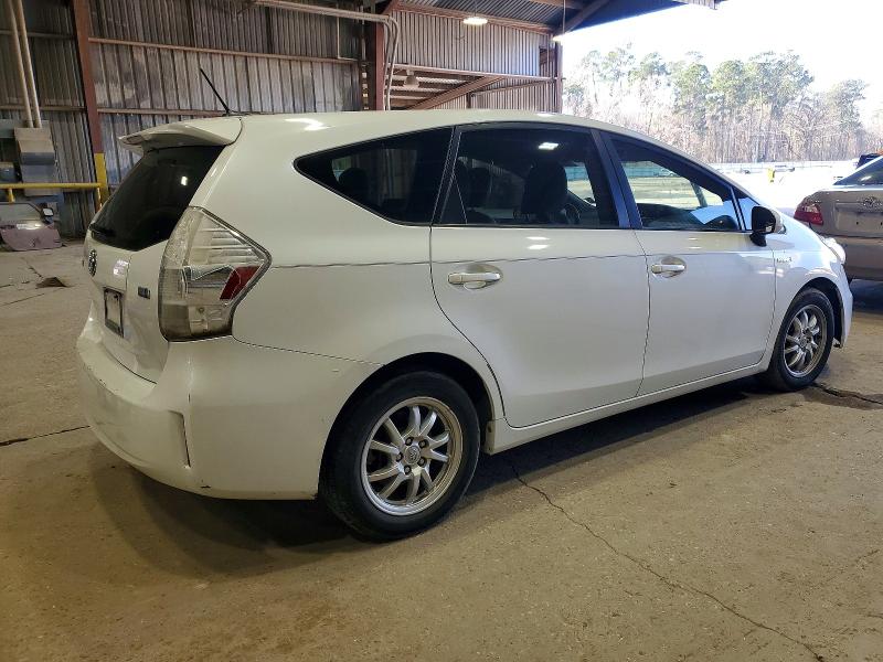 Photo 3 from auction – 2012 TOYOTA PRIUS V with VIN JTDZN3EU2C3167792