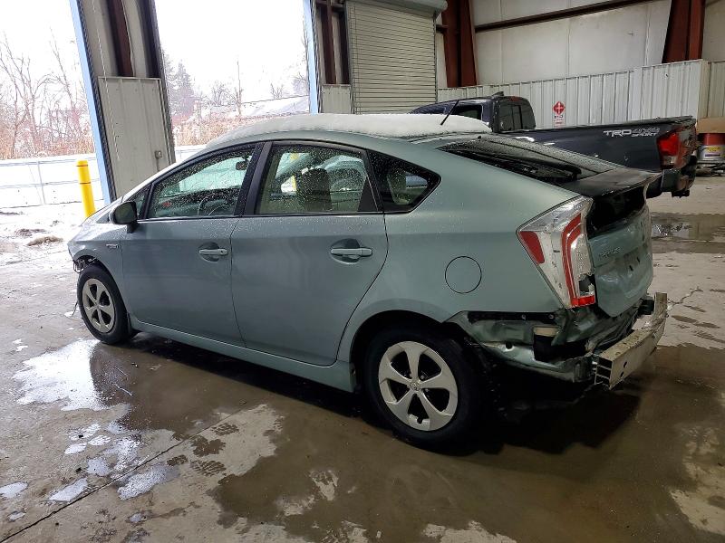 Photo 2 from auction – 2013 TOYOTA PRIUS with VIN JTDKN3DU4D1677383