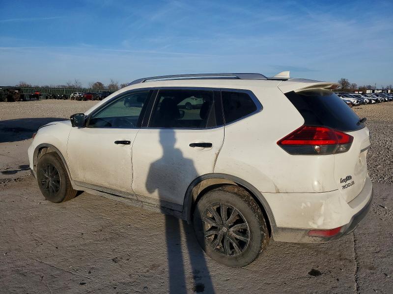 Photo 2 from auction – 2017 NISSAN ROGUE with VIN KNMAT2MV5HP603980