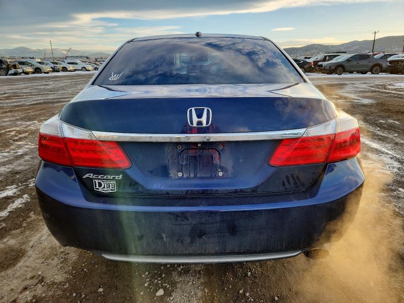 Photo 6 from auction – 2015 HONDA ACCORD with VIN 1HGCR2F81FA062541