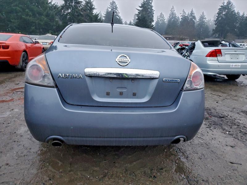 Photo 6 from auction – 2010 NISSAN ALTIMA HYB with VIN 1N4CL2AP2AC136678