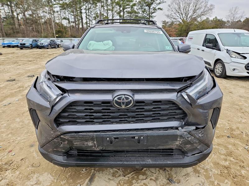 Photo 5 from auction – 2025 TOYOTA RAV4 XLE with VIN 4T3RWRFV7SU178726
