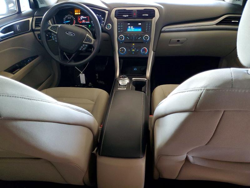 Photo 8 from auction – 2017 FORD FUSION SE with VIN 3FA6P0H77HR319338