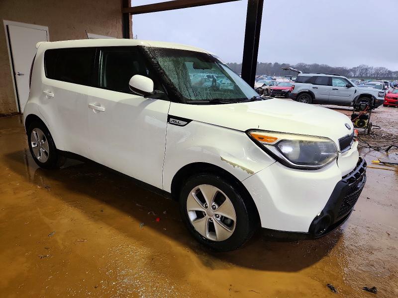 Photo 4 from auction – 2015 KIA SOUL with VIN KNDJN2A24F7229279