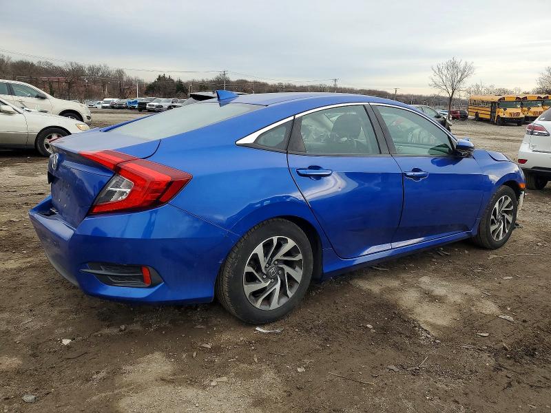 Photo 3 from auction – 2018 HONDA CIVIC EX with VIN 2HGFC2F79JH523565