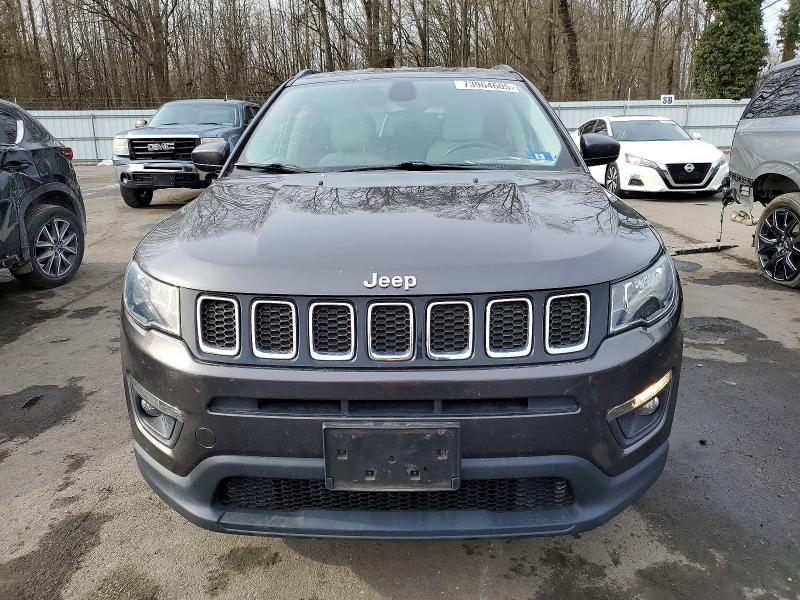 Photo 5 from auction – 2019 JEEP COMPASS with VIN 3C4NJDBB2KT812351