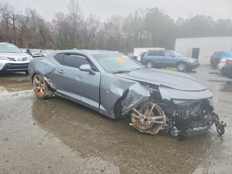 Photo 4 from auction – 2019 CHEVROLET CAMARO with VIN 1G1FB1RX5K0117739