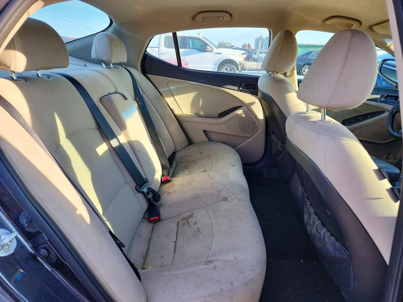 Photo 10 from auction – 2015 KIA OPTIMA LX with VIN 5XXGM4A78FG484402