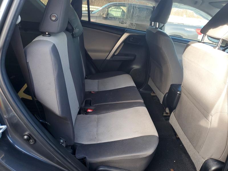 Photo 11 from auction – 2015 TOYOTA RAV4 with VIN JTMZFREV4FD078331