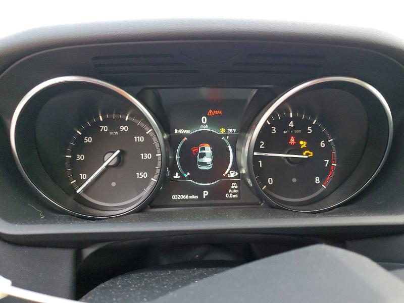 Photo 9 from auction – 2018 LAND ROVER DISCOVERY with VIN SALRG2RV4JA078640