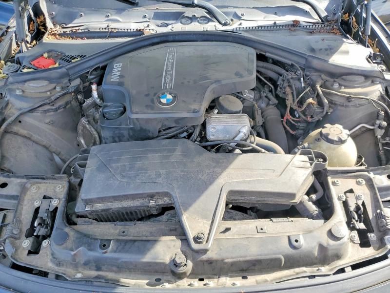 Photo 11 from auction – 2014 BMW 320 with VIN WBA3B1C57EK131780