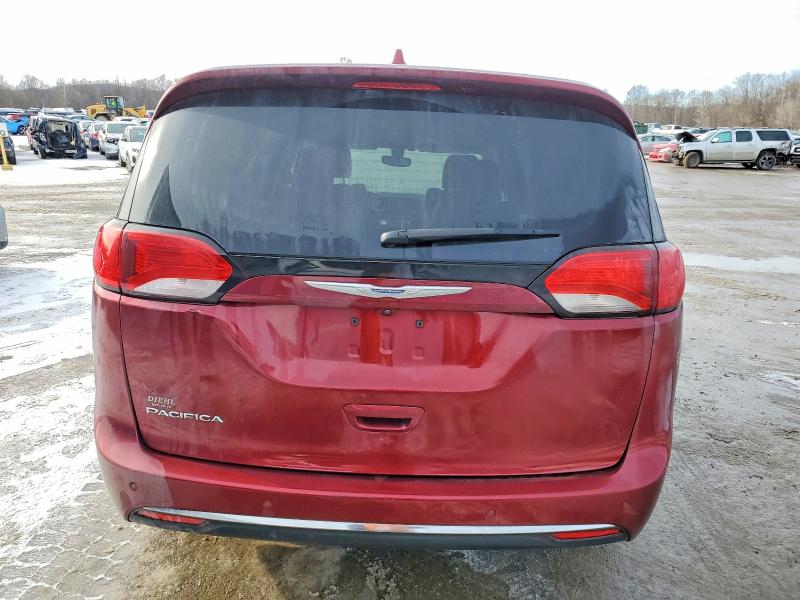 Photo 6 from auction – 2018 CHRYSLER PACIFICA T with VIN 2C4RC1EG2JR122358