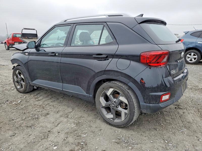 Photo 2 from auction – 2022 HYUNDAI VENUE SEL with VIN KMHRC8A32NU136826