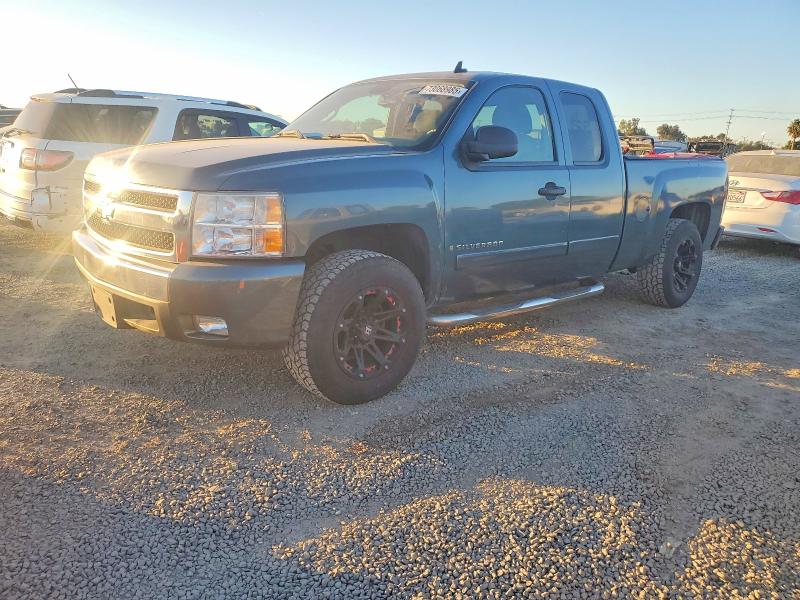 CHEVROLET SILVERADO 2008 with VIN 1GCEK19068Z211669 - Photo from auction