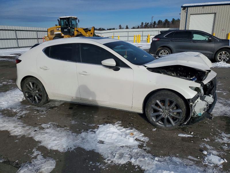 Photo 4 from auction – 2023 MAZDA 3 PREFERRE with VIN JM1BPALM7P1613987