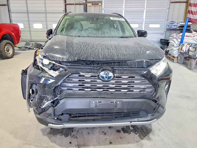 Photo 5 from auction – 2019 TOYOTA RAV4 LIMIT with VIN JTMDWRFV7KD034701