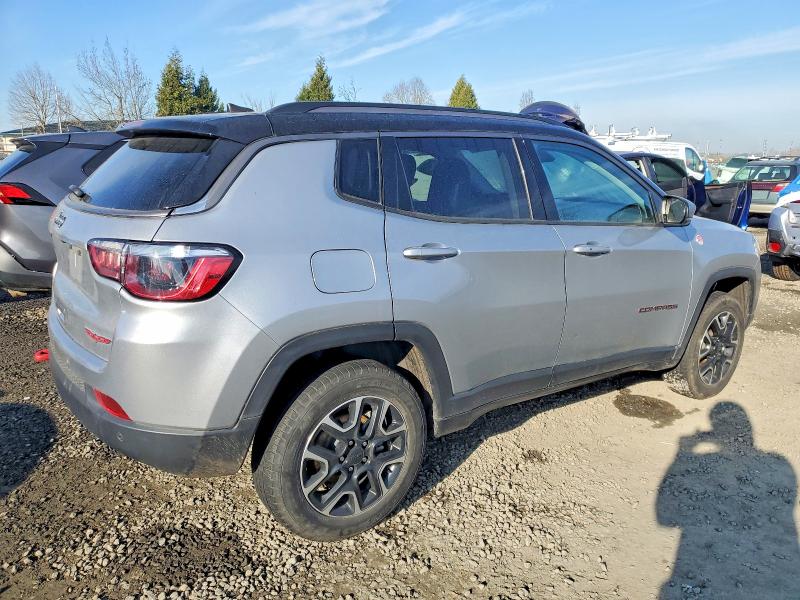 Photo 3 from auction – 2021 JEEP COMPASS with VIN 3C4NJDDB9MT600577