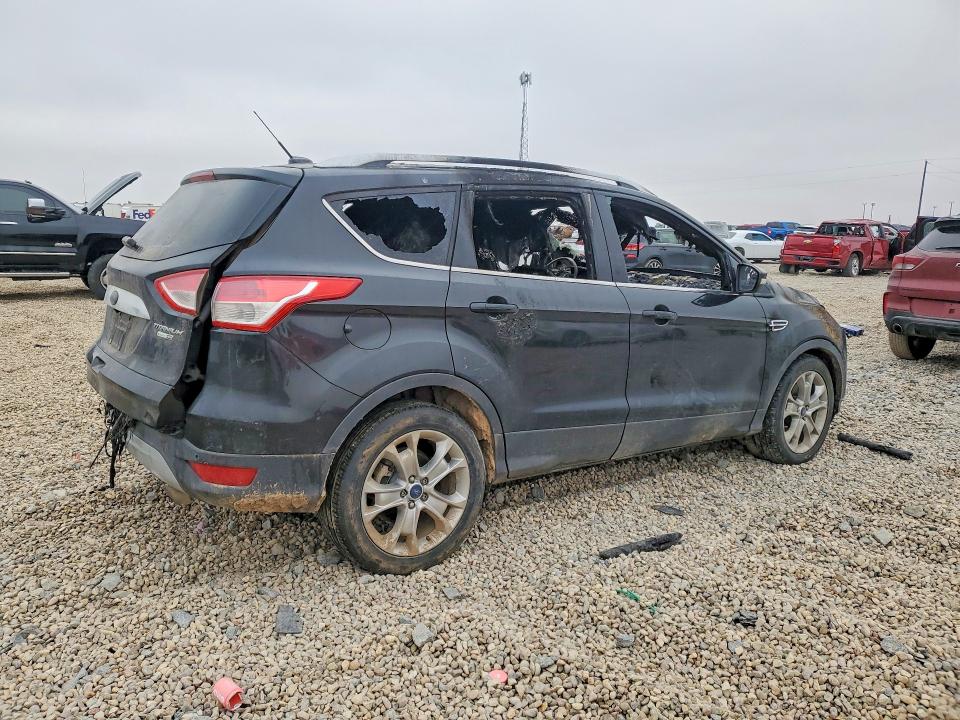 Foto 3 de la subasta – 2014 FORD ESCAPE con VIN 1FMCU9JX5EUD38958