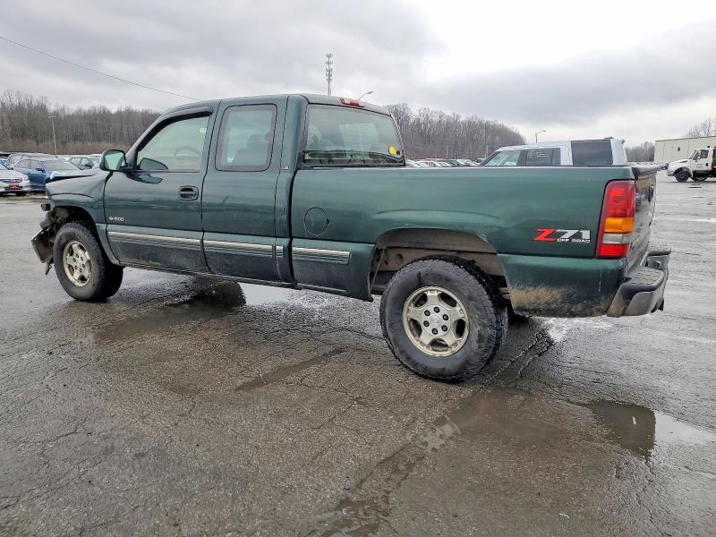 Photo 2 from auction – 2001 CHEVROLET SILVERADO with VIN 1GCEK19T21E131728