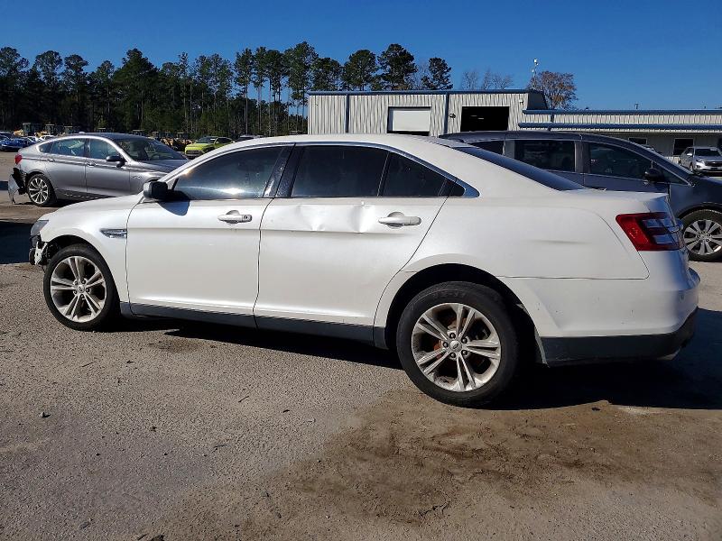 Photo 2 from auction – 2016 FORD TAURUS with VIN 1FAHP2E83GG129091