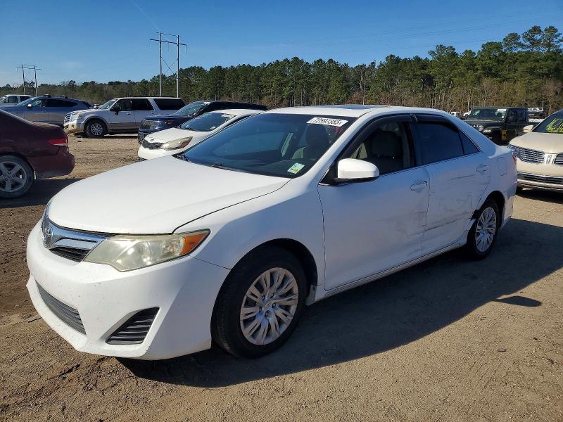 TOYOTA CAMRY L 2014 with VIN 4T1BF1FK5EU738491 - Photo from auction