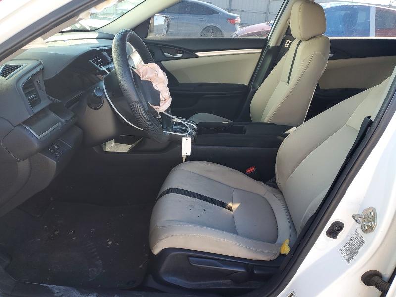 Photo 7 from auction – 2017 HONDA CIVIC LX with VIN 19XFC2F68HE006110