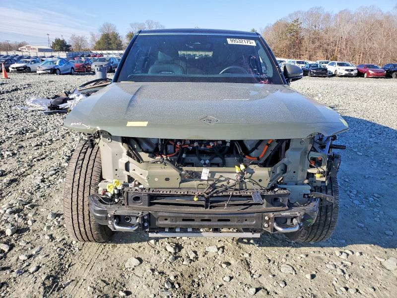Photo 5 from auction – 2022 RIVIAN R1S LAUNCH with VIN 7PDSGABL9NN000938
