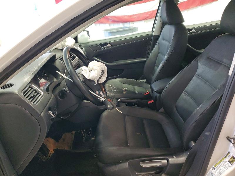 Photo 7 from auction – 2012 VOLKSWAGEN JETTA SE with VIN 3VWDP7AJ4CM075554