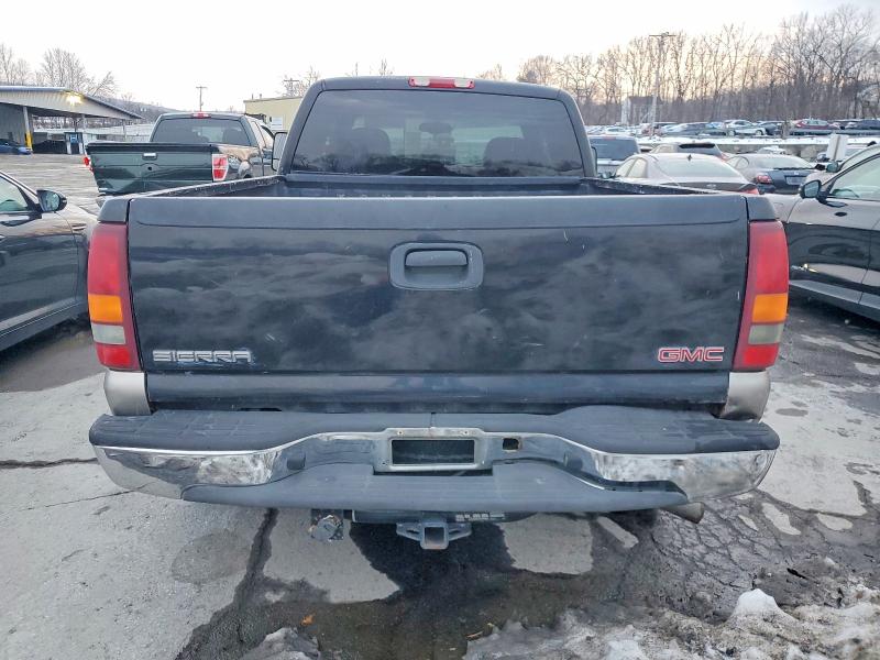 Photo 6 from auction – 2001 GMC SIERRA with VIN 2GTEK19T811112103