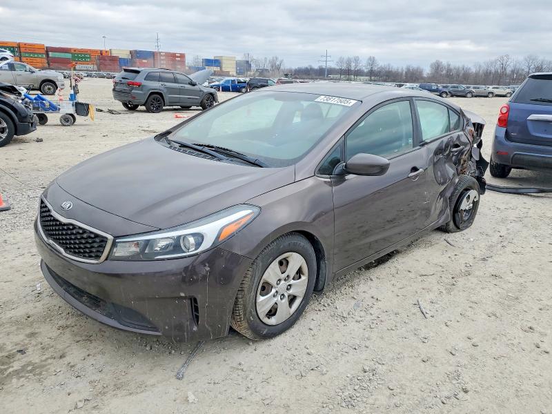 KIA FORTE 2018 with VIN 3KPFK4A71JE212082 - Photo from auction