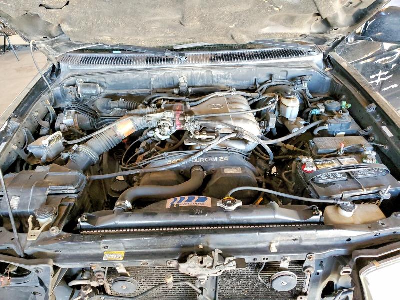 Photo 11 from auction – 2000 TOYOTA 4RUNNER SR with VIN JT3GN86R6Y0161148