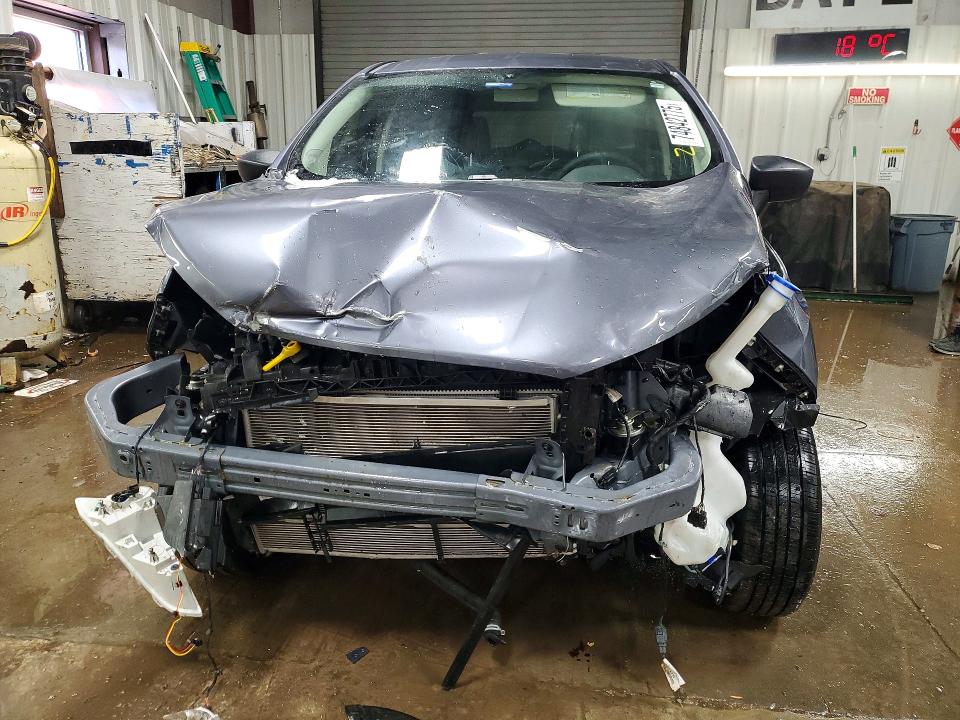Photo 5 from auction – 2022 FORD ECOSPORT S with VIN MAJ6S3FL2NC458092