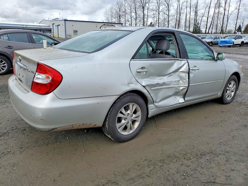 Photo 3 from auction – 2004 TOYOTA CAMRY LE with VIN 4T1BF32K14U066526