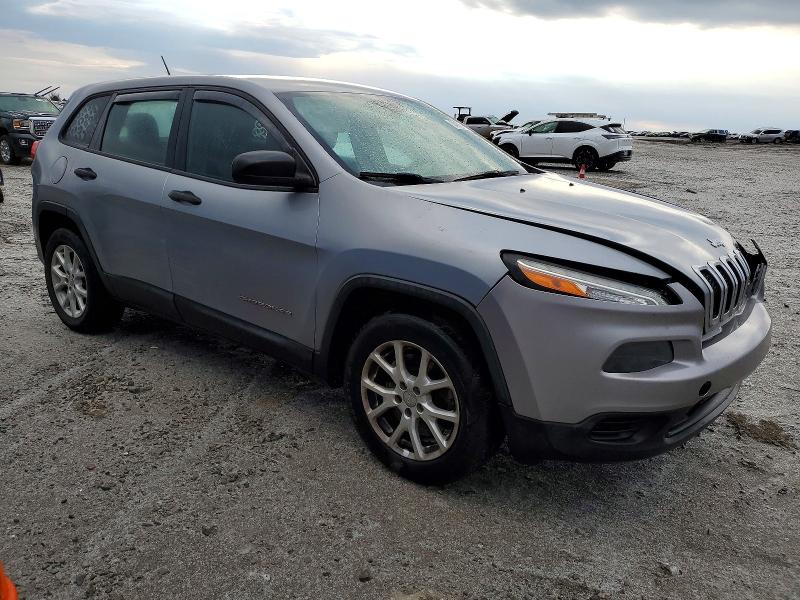 Photo 4 from auction – 2014 JEEP CHEROKEE with VIN 1C4PJLAB7EW143982
