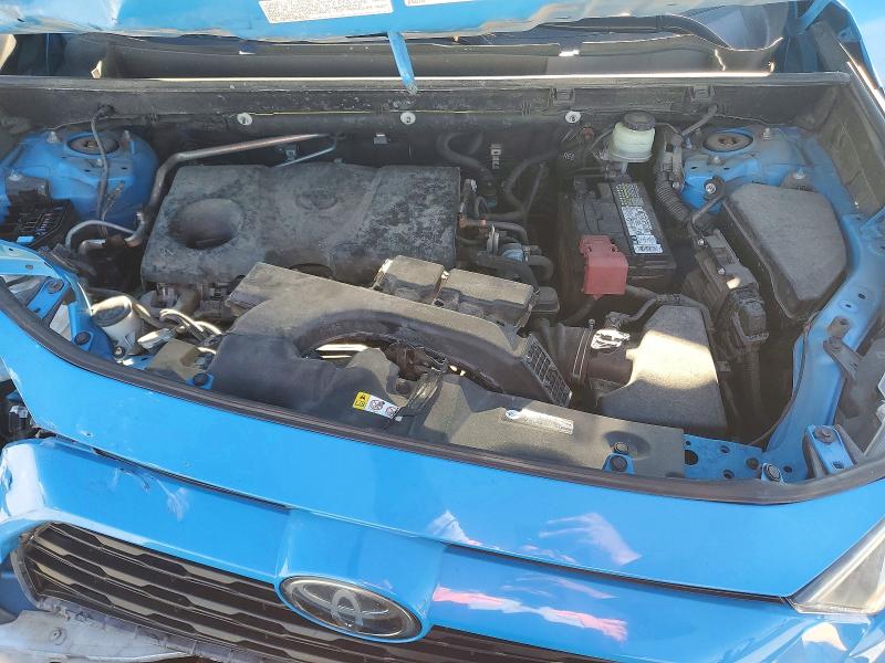 Photo 12 from auction – 2019 TOYOTA RAV4 XLE with VIN JTMP1RFV2KD024668