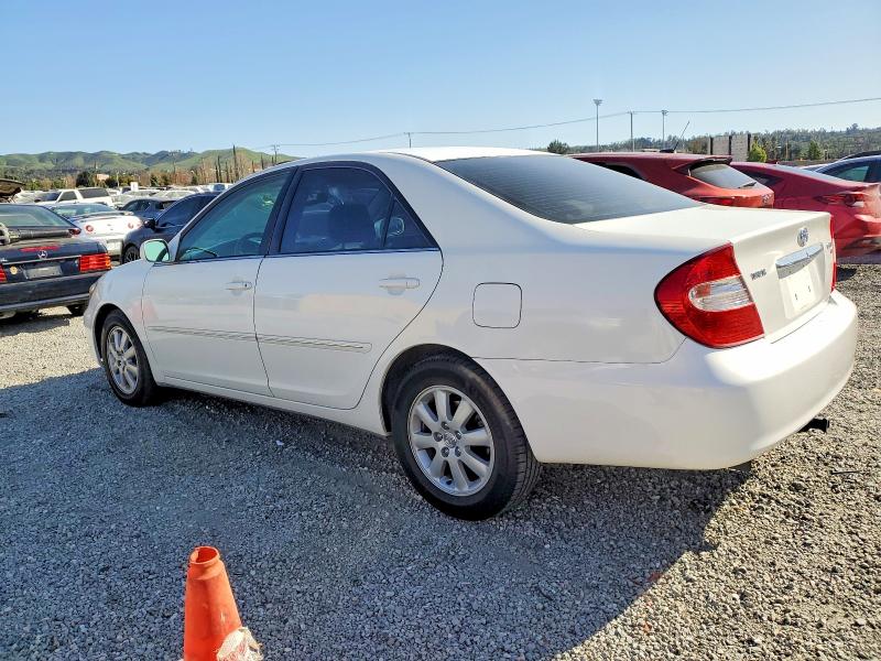 Photo 2 from auction – 2003 TOYOTA CAMRY with VIN 4T1BE32K93U197480