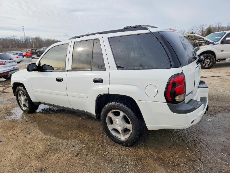 Photo 2 from auction – 2008 CHEVROLET TRAILBLAZE with VIN 1GNDT13S382237357