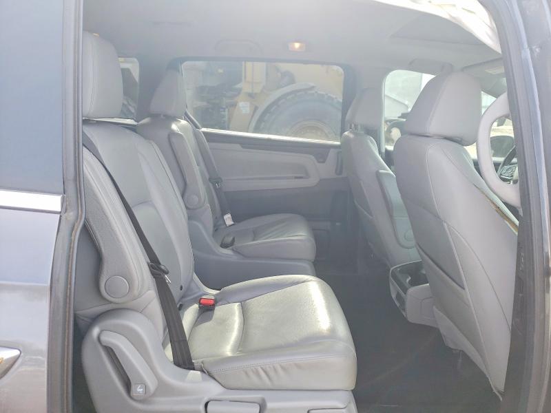 Photo 11 from auction – 2018 HONDA ODYSSEY with VIN 5FNRL6H76JB043313