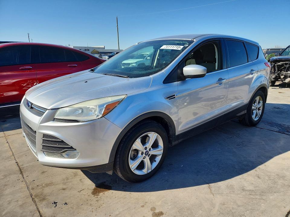 FORD ESCAPE 2015 with VIN 1FMCU0G90FUA10207 - Photo from auction