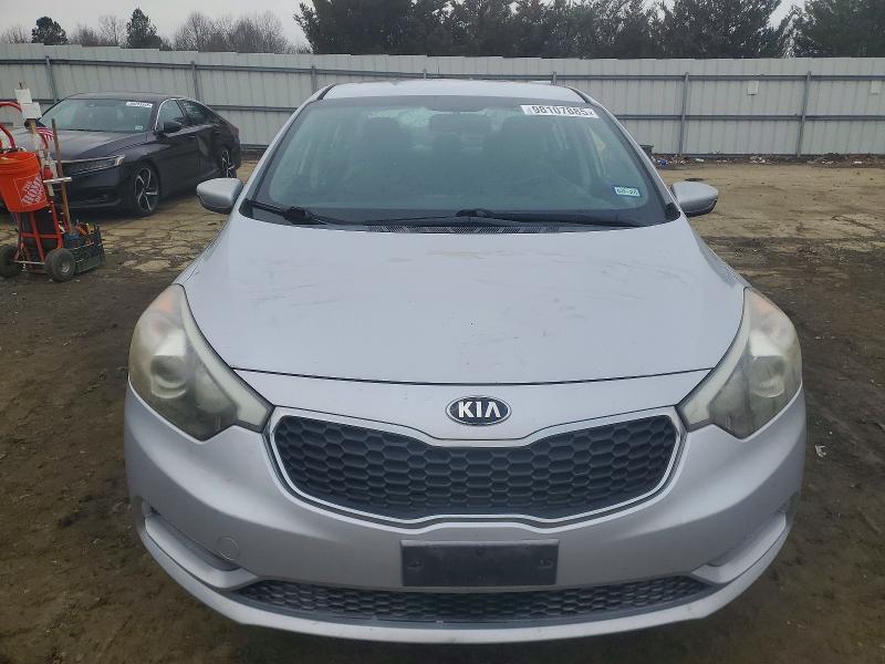 Photo 5 from auction – 2015 KIA FORTE with VIN KNAFK4A64F5348178