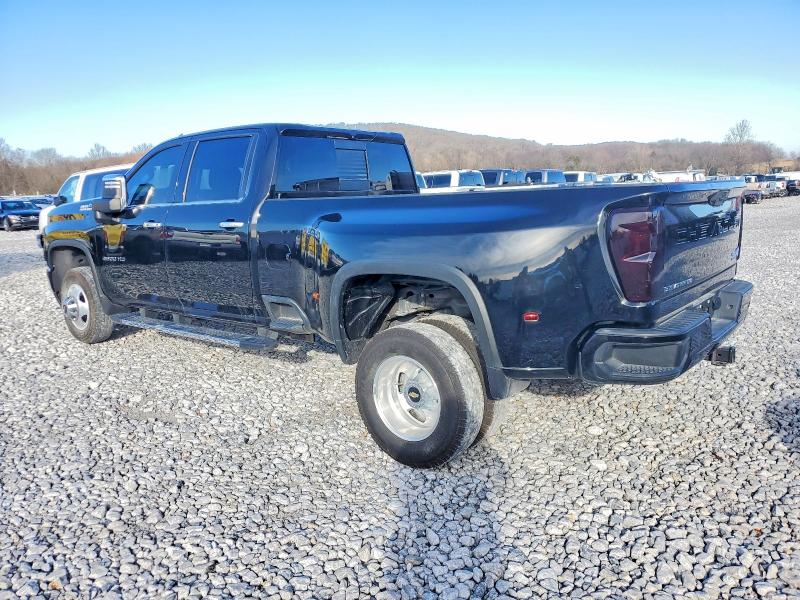 Photo 2 from auction – 2022 CHEVROLET SILVERADO with VIN 1GC4YVEY7NF149659