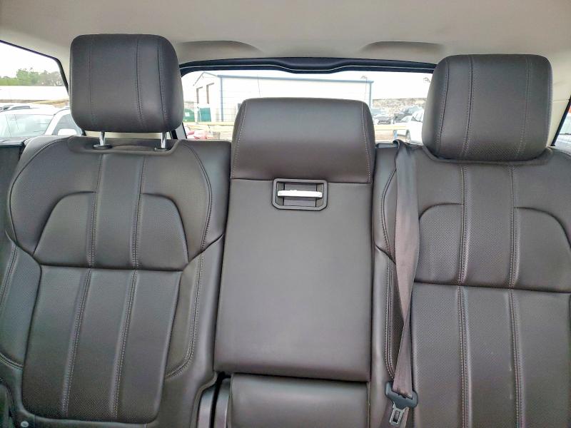 Photo 10 from auction – 2017 LAND ROVER RANGE ROVE with VIN SALWR2FVXHA681880