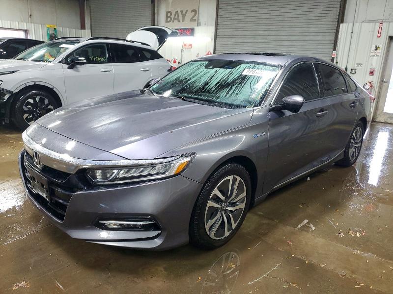 Photo 1 from auction – 2018 HONDA ACCORD HYB with VIN 1HGCV3F45JA008585
